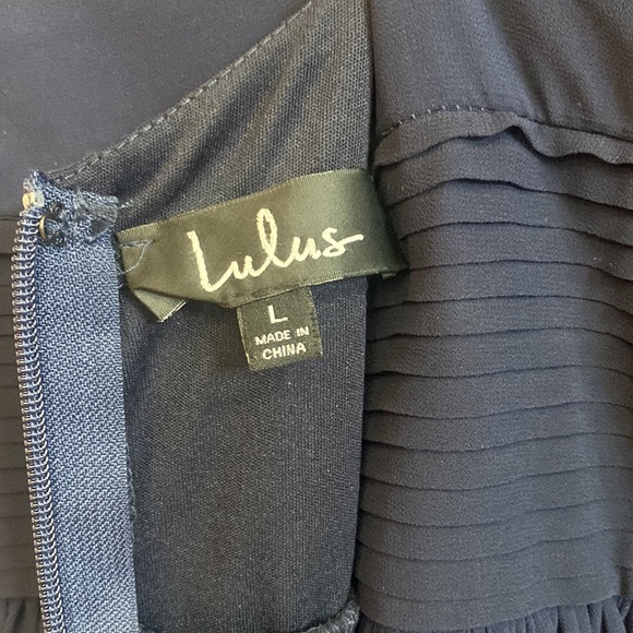 Lulus navy blue size large prom dress. - Picture 6 of 6